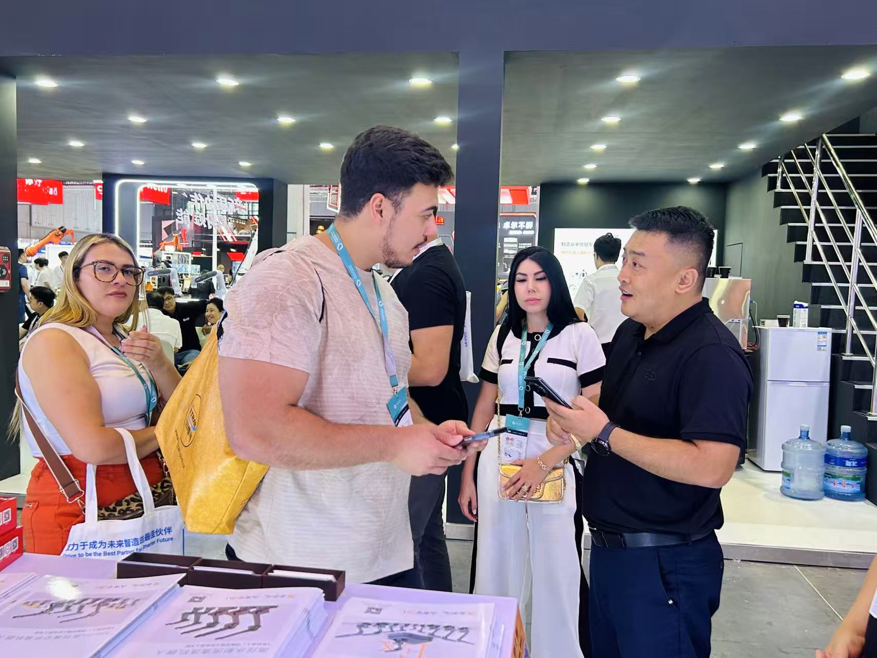 e8f722587f97f2c45b3f2a05e493f75 e8f722587f97f2c45b3f2a05e493f75